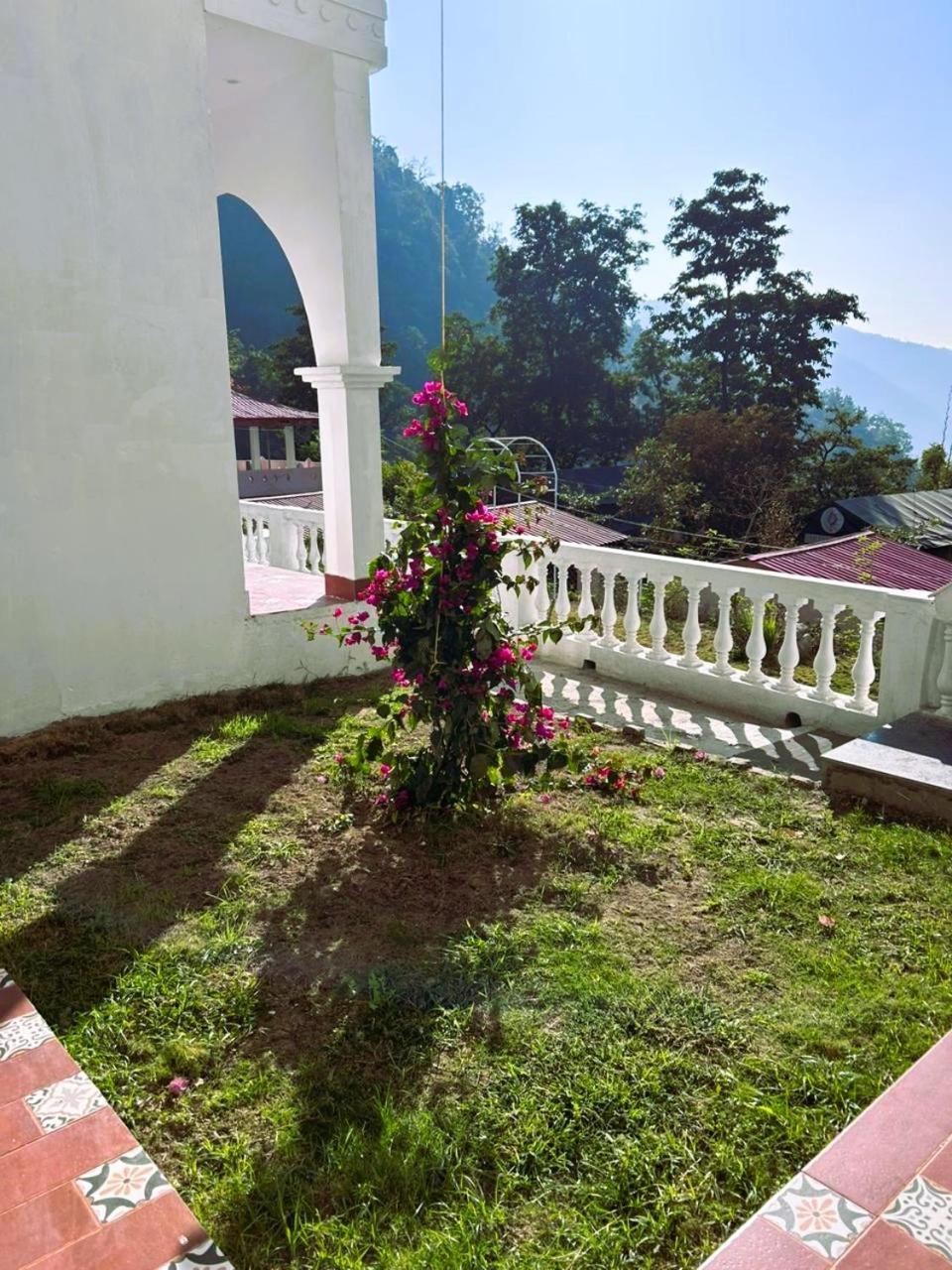 Shiv Shakti Yogpeeth Cottages Rishīkesh Eksteriør billede